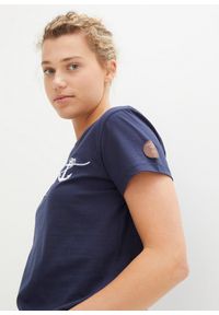 bonprix - T-shirt z haftem. Kolor: niebieski. Materiał: bawełna. Wzór: haft. Styl: klasyczny #3