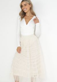 Born2be - Jasnobeżowa Rozkloszowana Spódnica Maxi z Falbankami z Tiulu Davena. Kolor: beżowy. Materiał: tiul. Wzór: aplikacja #5
