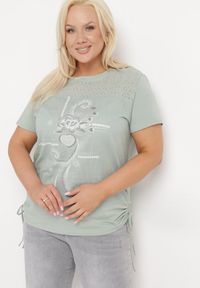 Born2be - Miętowy T-shirt z Bawełny Ozdobiony Cyrkoniami i Ściągaczami po Bokach Forena. Okazja: na co dzień. Kolor: miętowy. Materiał: bawełna. Wzór: aplikacja. Styl: casual #4