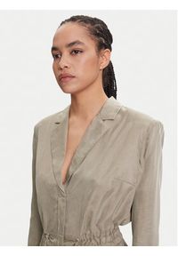 Guess Kombinezon W5YD14 WH5N2 Beżowy Regular Fit. Kolor: beżowy. Materiał: syntetyk #5