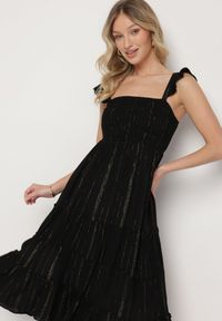 Born2be - Czarna Wiskozowa Sukienka na Ramiączkach Zdobiona Metaliczną Nicią Iffrisse. Okazja: na co dzień. Kolor: czarny. Materiał: wiskoza. Długość rękawa: na ramiączkach. Wzór: aplikacja. Styl: casual #3