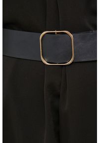 Answear Lab sukienka kolor czarny mini oversize. Kolor: czarny. Materiał: tkanina, poliester. Długość rękawa: długi rękaw. Wzór: gładki. Typ sukienki: oversize. Styl: wakacyjny. Długość: mini #4