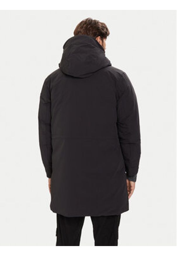C.P. Company Kurtka zimowa 19CMOW195A110419A 999 Czarny Regular Fit. Kolor: czarny. Materiał: syntetyk. Sezon: zima
