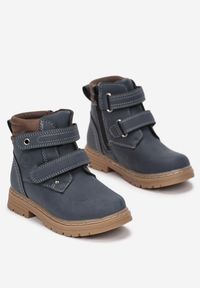 Born2be - Granatowe Botki Traperki Mocno Ocieplone Phive. Okazja: na spacer, na uczelnię, na co dzień. Zapięcie: rzepy. Kolor: niebieski. Materiał: jeans, futro. Sezon: zima. Styl: casual, elegancki