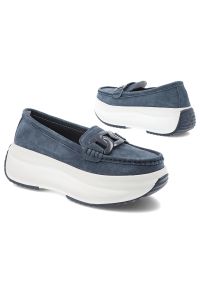 Granatowe Półbuty Filippo Wsuwane Buty Damskie Na Platformie. Okazja: do pracy, na spacer, na co dzień. Zapięcie: bez zapięcia. Kolor: niebieski. Materiał: zamsz, jeans. Obcas: na platformie. Styl: klasyczny, casual, elegancki #4