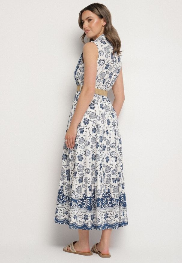 Born2be - Niebieska Bawełniana Sukienka o Koszulowym Kroju Bez Rękawów z Paskiem Mirulenia. Okazja: na co dzień. Typ kołnierza: dekolt w kształcie V. Kolor: niebieski. Materiał: bawełna. Długość rękawa: bez rękawów. Wzór: kwiaty, aplikacja, haft. Typ sukienki: koszulowe. Styl: casual