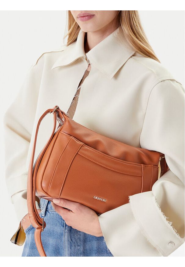 Lasocki Torebka C-LSK-L-009-08 Brązowy. Kolor: brązowy