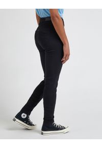 Lee - Spodnie jeansowe damskie LEE SCARLETT HIGH BLACK RINSE. Okazja: do pracy, na spacer, na co dzień. Kolor: czarny. Materiał: jeans. Styl: casual #3
