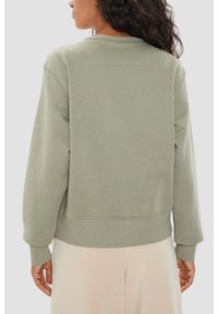 Guess - GUESS Zielona bluza damska z dużym logo Original Fleece. Kolor: zielony #5