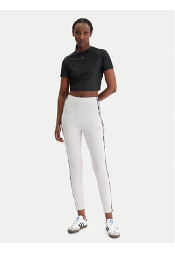 Adidas - adidas Legginsy Seasonal Essentials Leopard Print KC3883 Fioletowy Slim Fit. Kolor: fioletowy. Materiał: bawełna. Wzór: nadruk