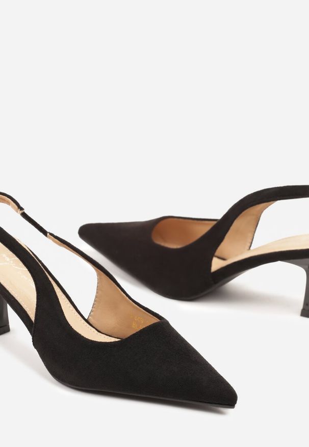 Renee - Czarne Sandały na Kaczuszce ze Szpiczastym Noskiem Rerivira. Okazja: na co dzień. Nosek buta: szpiczasty. Zapięcie: pasek. Kolor: czarny. Materiał: jeans. Obcas: na szpilce. Styl: casual, klasyczny. Wysokość obcasa: średni