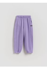Reserved - Spodnie dresowe - fioletowy. Kolor: fioletowy. Materiał: dresówka #1