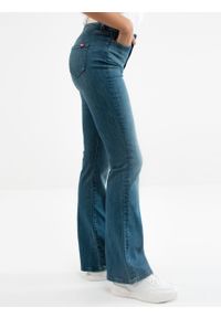 Big-Star - Spodnie jeans damskie z rozszerzaną nogawką Clara Flare 511. Stan: podwyższony. Kolor: niebieski. Styl: retro
