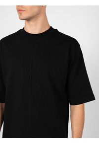Xagon T-shirt "Oversize" | 23082ZX97LA | Mężczyzna | Czarny. Kolor: czarny. Materiał: bawełna