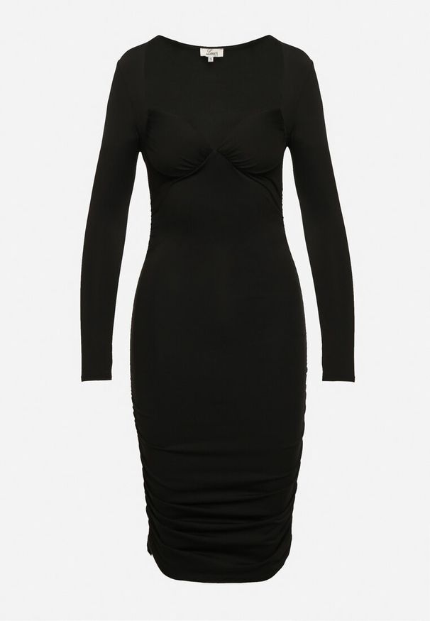 Born2be - Czarna Dopasowana Sukienka Ozdobiona Marszczeniami z Głębokim Dekoltem Daphen. Kolor: czarny. Wzór: aplikacja