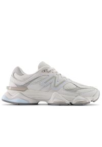 Buty New Balance U9060ZGA – szare. Kolor: szary. Materiał: guma, materiał, skóra, syntetyk. Szerokość cholewki: normalna. Sport: turystyka piesza