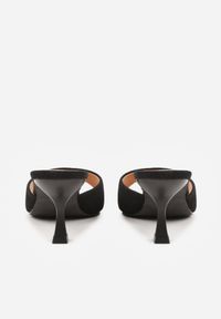 Renee - Czarne Klapki na Obcasie Kaczuszka z Odkrytym Noskiem Nadah. Kolor: czarny. Materiał: koronka. Obcas: na obcasie. Styl: elegancki. Wysokość obcasa: średni #5