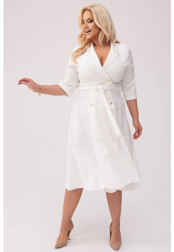 Moda Size Plus Iwanek - Elegancka żakietowa sukienka Marietta w kolorze ecru XXL OVERSIZE WIOSNA. Okazja: na spotkanie biznesowe, na co dzień. Materiał: tkanina, elastan, poliester, materiał. Sezon: wiosna. Typ sukienki: oversize. Styl: elegancki