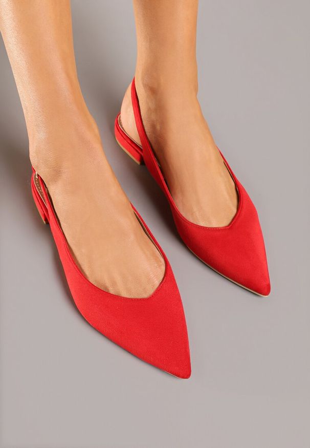 Renee - Czerwone Sandały Slingback Vices z Wkładką ze Skóry Naturalnej Annisae. Okazja: na spotkanie biznesowe. Zapięcie: sprzączka. Kolor: czerwony. Materiał: skóra. Obcas: na obcasie. Styl: elegancki, biznesowy, klasyczny. Wysokość obcasa: niski