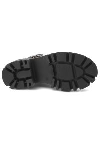 Zielone Botki Artiker Lakierowane Obuwie Damskie. Okazja: na co dzień. Kolor: zielony. Materiał: lakier. Wzór: aplikacja. Sezon: zima, jesień. Styl: casual, rockowy, elegancki #8