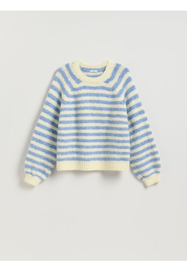 Reserved - Sweter w paski - wielobarwny. Materiał: dzianina. Długość: krótkie. Wzór: paski