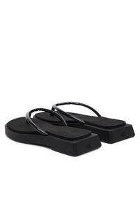 Calvin Klein Jeans Japonki Sq Low Wedge Sandal Stitch YW0YW01716 Czarny. Kolor: czarny. Materiał: skóra