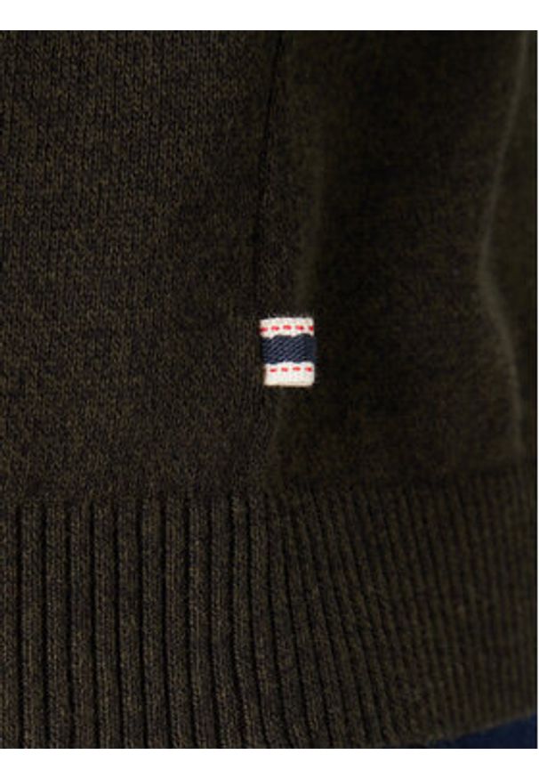 Jack & Jones Golf Basic 12258051 Czarny Regular Fit. Typ kołnierza: golf. Kolor: czarny. Materiał: bawełna