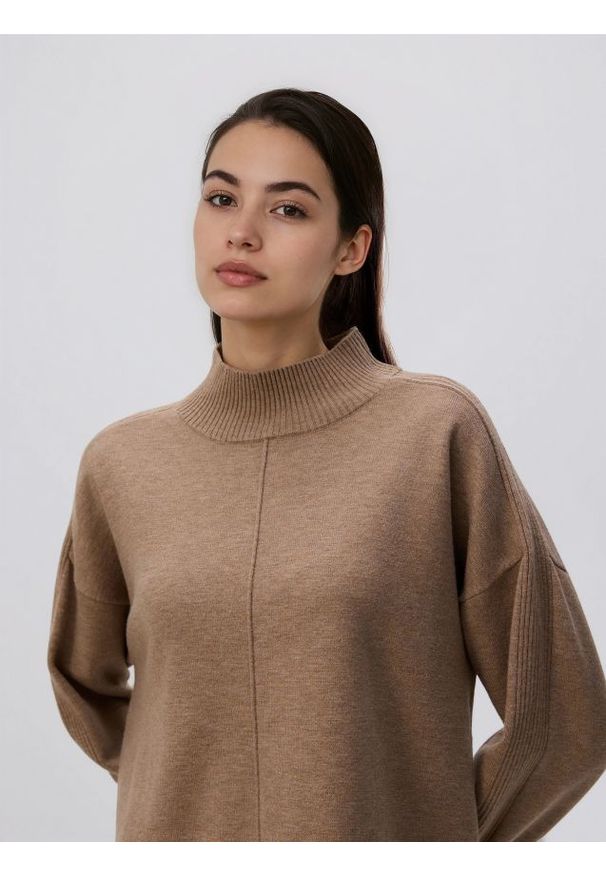 Reserved - Sweter z domieszką wełny - brązowy. Kolor: brązowy. Materiał: wełna