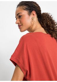 bonprix - Długi T-shirt z czystej bawełny. Kolor: czerwony. Materiał: bawełna. Długość rękawa: krótki rękaw. Długość: długie #3
