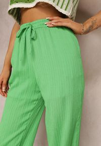 Renee - Ciemnozielone Spodnie Szerokie High Waist Tasia. Stan: podwyższony. Kolor: zielony. Materiał: tkanina. Wzór: aplikacja