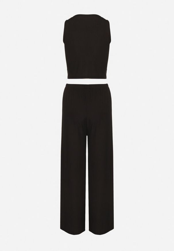 Born2be - Czarny Prążkowany Komplet Dopasowany Top i Spodnie o Szerokim Kroju Miresia. Kolor: czarny. Materiał: prążkowany