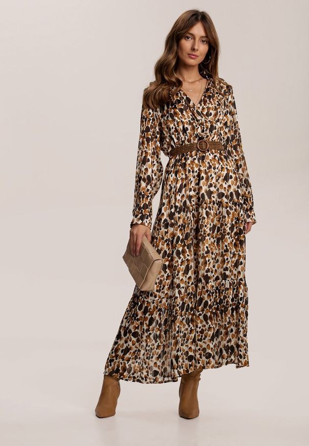 Renee - Brązowa Sukienka Mossaxe. Kolor: brązowy. Materiał: tkanina. Długość rękawa: długi rękaw. Typ sukienki: kopertowe. Długość: midi
