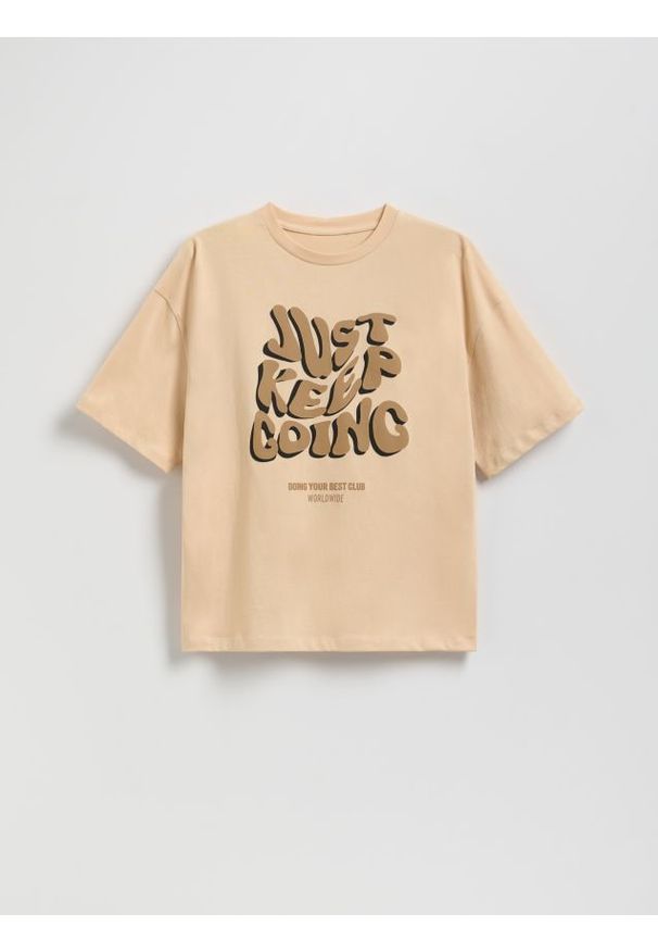 Reserved - T-shirt z nadrukiem - beżowy. Kolor: beżowy. Materiał: bawełna, dzianina. Wzór: nadruk