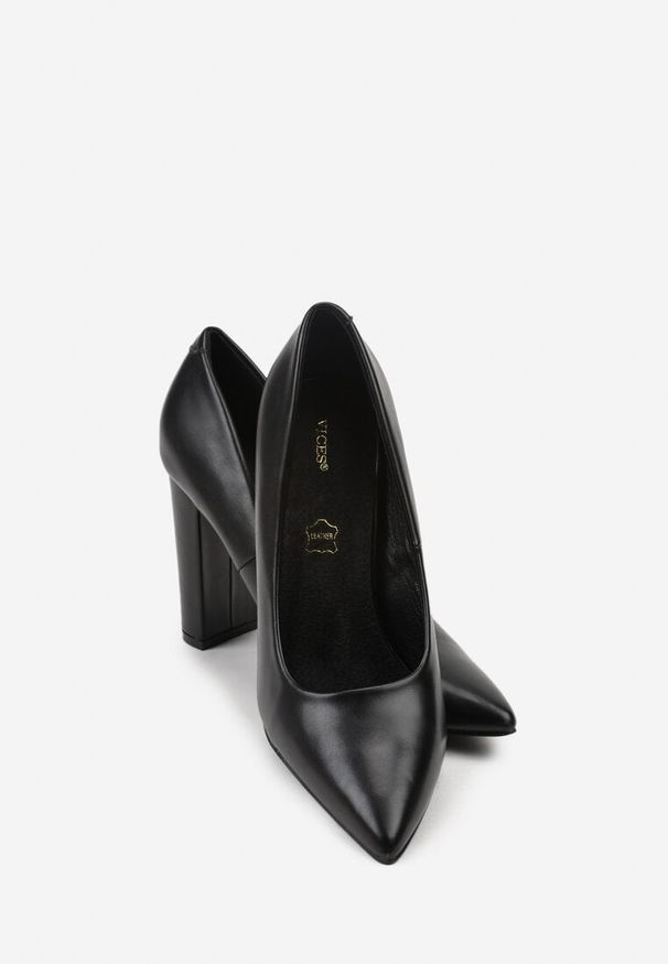 Born2be - Czarne Czółenka na Obcasie Vices ze Skórzaną Wkładką Olannela. Okazja: na spotkanie biznesowe, do pracy, na co dzień. Kolor: czarny. Materiał: skóra. Obcas: na obcasie. Styl: casual, klasyczny, biznesowy. Wysokość obcasa: średni