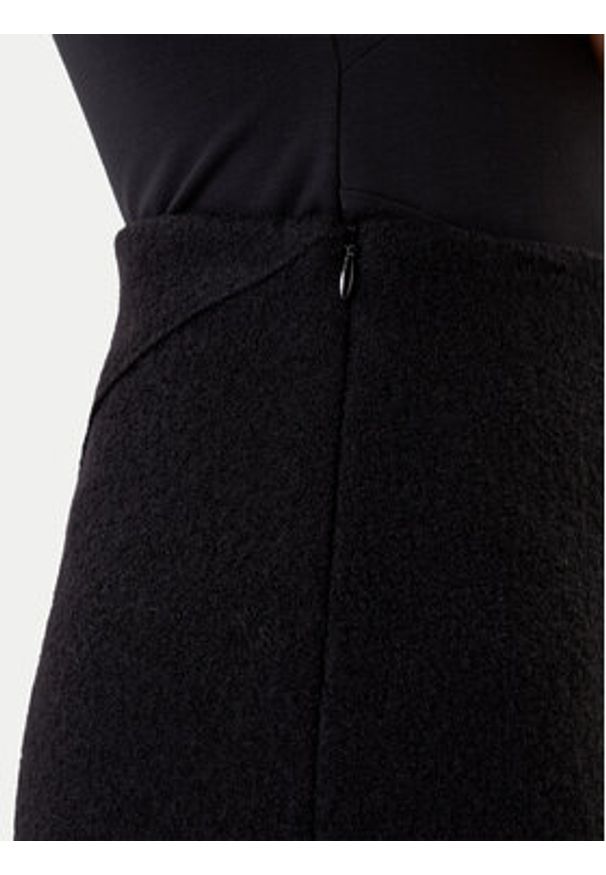 BOSS Spódnica trapezowa Vicena 50548111 Czarny Regular Fit. Kolor: czarny. Materiał: wełna