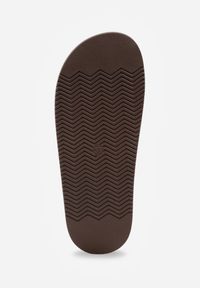 Renee - Brązowe Klapki Japonki Ozdobione Aplikacją na Palcu Noevianna. Okazja: na spacer, na co dzień. Kolor: brązowy. Materiał: jeans. Wzór: aplikacja. Sezon: wiosna, lato. Styl: casual #6