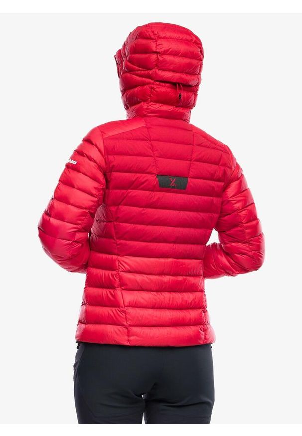 Kurtka puchowa damska Berghaus Seeker MW Down Hoody. Kolor: czerwony. Materiał: puch