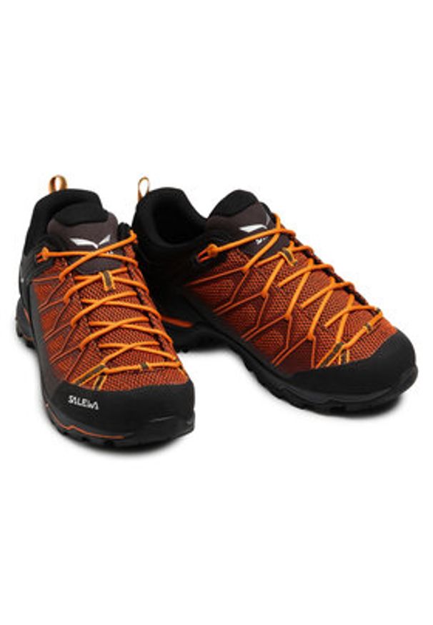 Salewa Trekkingi Ms Mtn Trainer Lite 61363-3849 Pomarańczowy. Kolor: pomarańczowy. Materiał: materiał. Sport: turystyka piesza