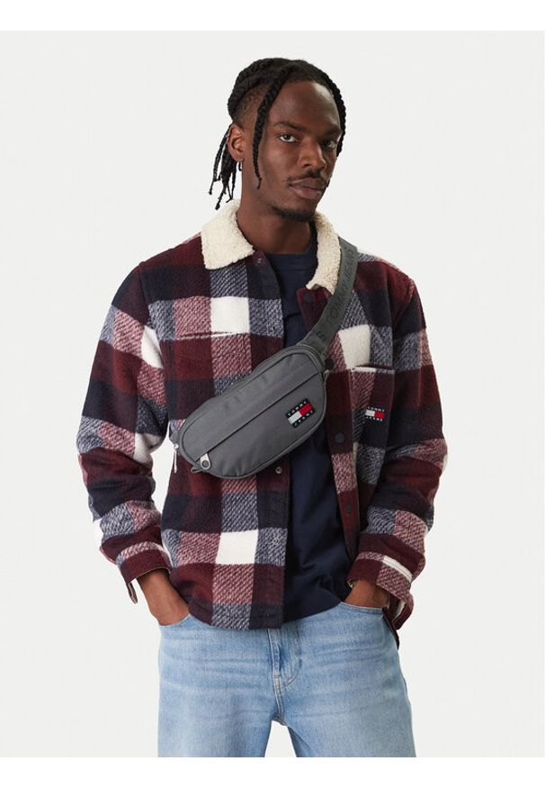 Tommy Jeans Nerka Tjm Ess Daily Bumbag AM0AM13701 Szary. Kolor: szary. Materiał: materiał