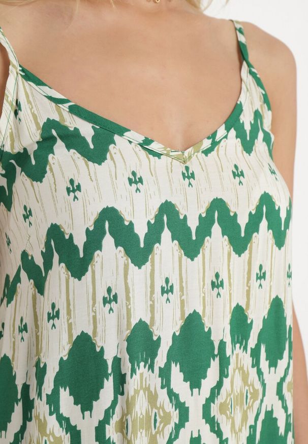 Born2be - Zielona Wiskozowa Sukienka na Regulowanych Ramiączkach o Geometrycznym Wzorze Vididia. Okazja: na co dzień, na plażę. Kolor: zielony. Materiał: wiskoza. Długość rękawa: na ramiączkach. Wzór: geometria. Styl: casual, klasyczny, wakacyjny