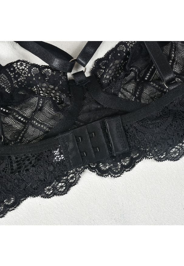 Intica - Komplet bielizny tiulowej z koronką na wyjątkowe okazje Alise. Kolor: biały. Materiał: tiul, koronka. Wzór: koronka