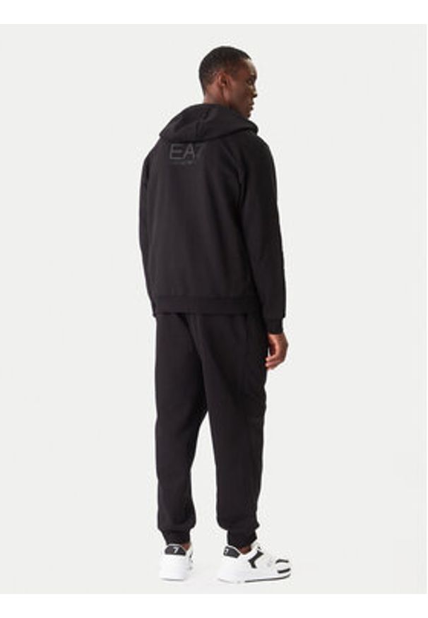 EA7 Emporio Armani Dres 7M000243 AF10377 UC001 Czarny Regular Fit. Kolor: czarny. Materiał: bawełna