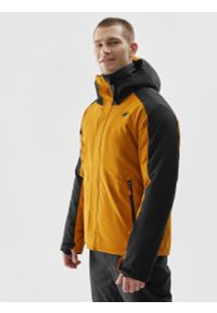 4f - Kurtka narciarska membrana 8000 męska - brązowa. Kolor: brązowy. Materiał: tkanina, poliester, mesh, materiał. Wzór: gładki. Sezon: zima. Sport: narciarstwo #1