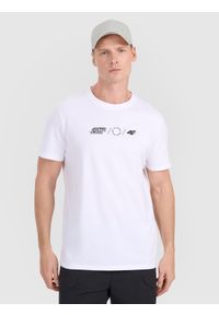 4f - 4F T-shirt regular z nadrukiem męski - biały XXL. Okazja: na co dzień. Kolor: biały. Materiał: bawełna, jersey, materiał. Długość rękawa: krótki rękaw. Długość: krótkie. Wzór: nadruk. Styl: sportowy, casual, klasyczny