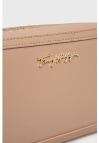 TOMMY HILFIGER - Tommy Hilfiger torebka kolor beżowy. Kolor: beżowy. Rodzaj torebki: na ramię #3