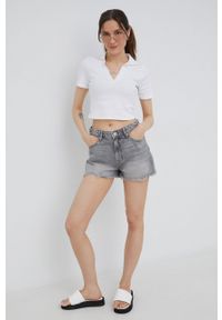 only - Only szorty jeansowe damskie kolor szary gładkie high waist. Okazja: na co dzień. Stan: podwyższony. Kolor: szary. Materiał: jeans. Wzór: gładki. Styl: casual