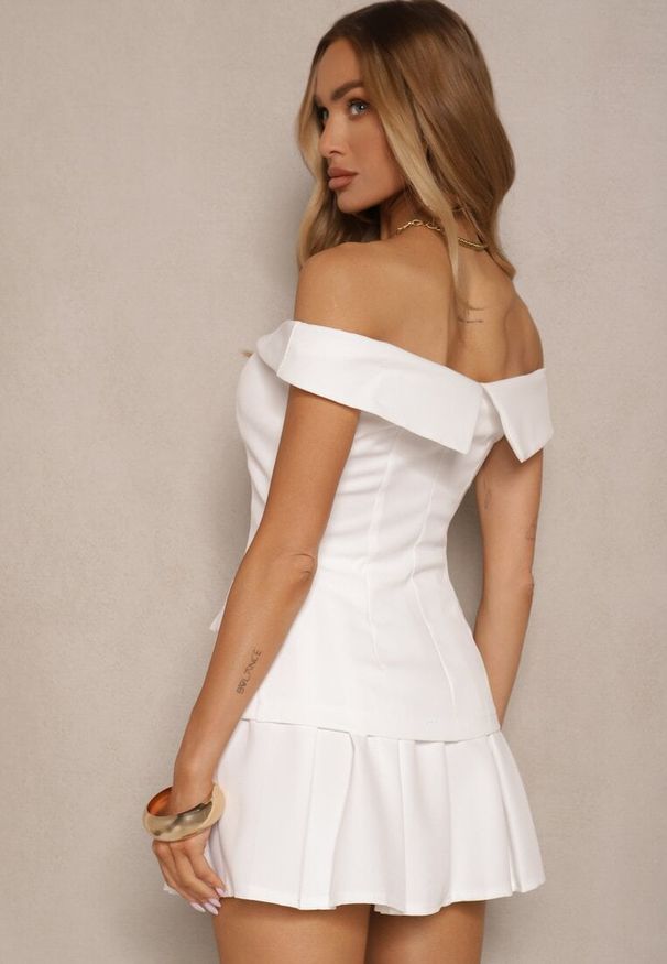 Renee - Biały Komplet Bluzka Hiszpanka Zapinana na Guziki i Rozkloszowana Spódnica Saladriela. Kolor: biały