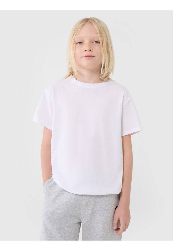 4f - 4F T-shirt oversize gładki chłopięcy - biały 146 (10-11 lat). Okazja: na co dzień. Kolor: biały. Materiał: dzianina, bawełna, jersey. Długość rękawa: krótki rękaw. Długość: krótkie. Wzór: gładki. Sezon: lato. Styl: klasyczny, sportowy, casual
