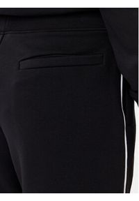 Karl Lagerfeld - KARL LAGERFELD Spodnie dresowe A2W10149 Czarny Regular Fit. Kolor: czarny. Materiał: bawełna #3