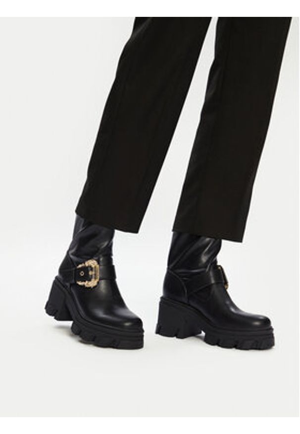 Versace Jeans Couture Botki Sophie 77VA3S80 Czarny. Kolor: czarny. Materiał: skóra